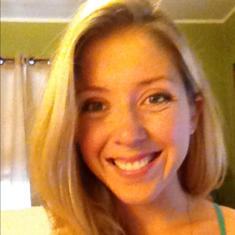 Meet your Posher, Cori